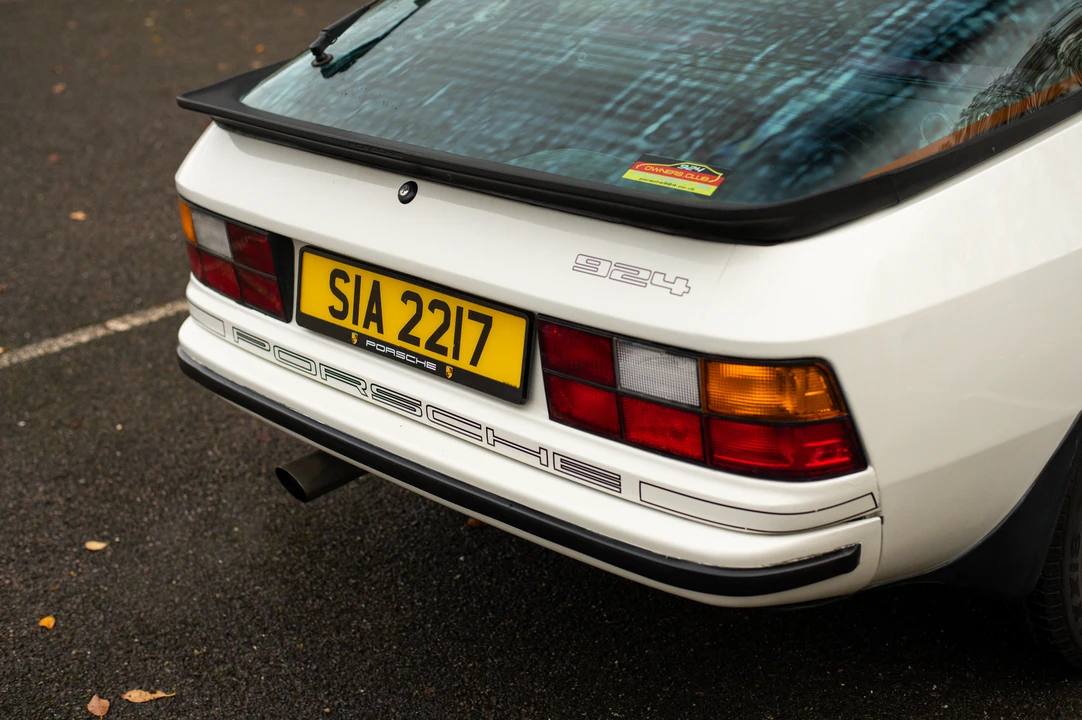 1984 Porsche 924 - Image 29 of 31