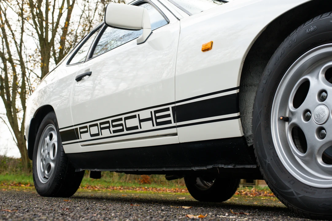 1984 Porsche 924 - Image 17 of 31