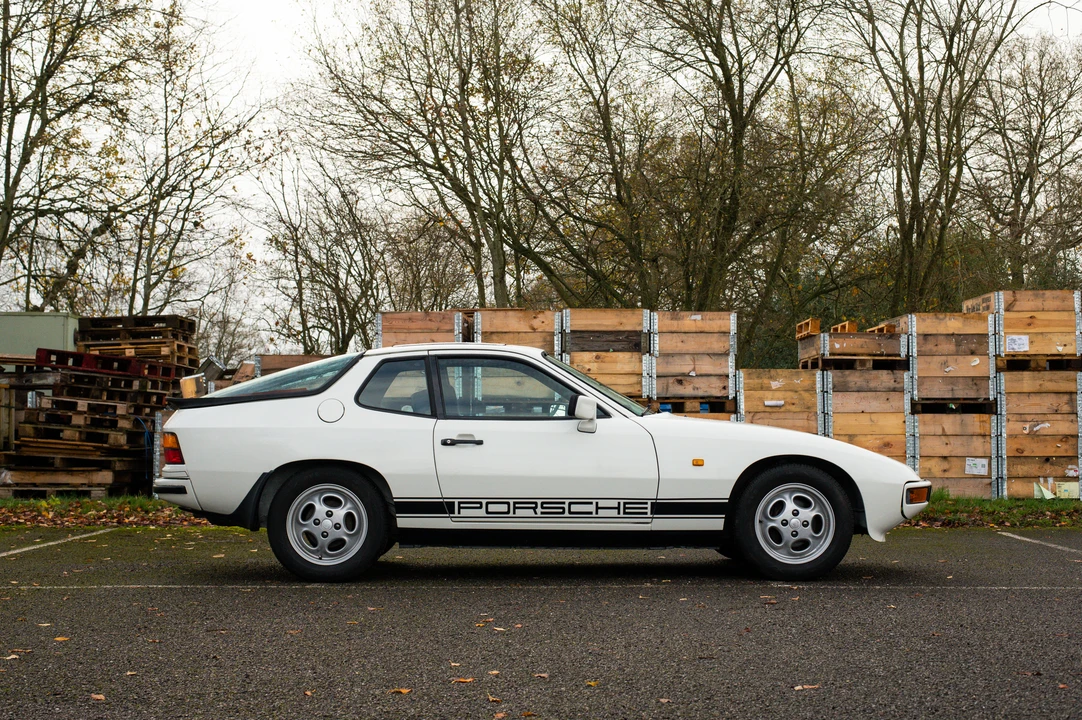 1984 Porsche 924 - Image 15 of 31
