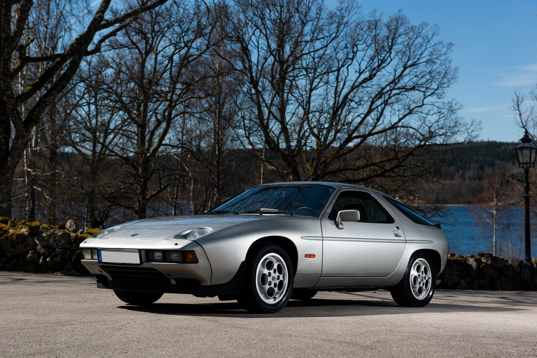 1984 Porsche 928 S - Image 4 of 31
