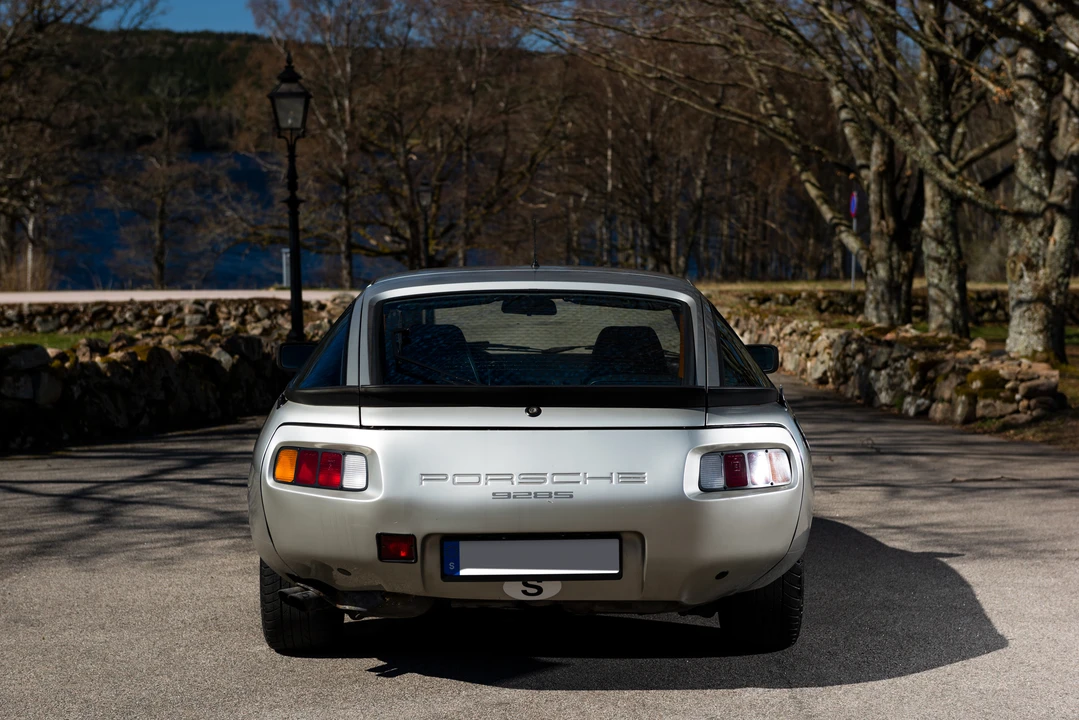 1984 Porsche 928 S - Image 7 of 31