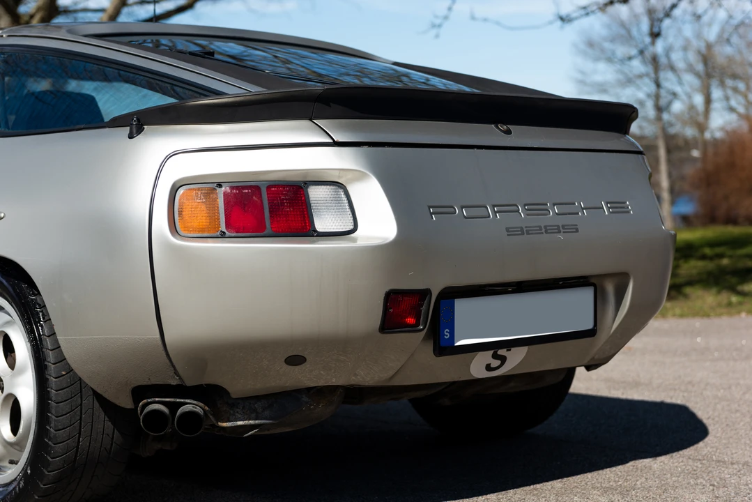 1984 Porsche 928 S - Image 25 of 31