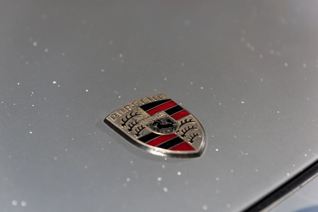 1984 Porsche 928 S - Image 18 of 31