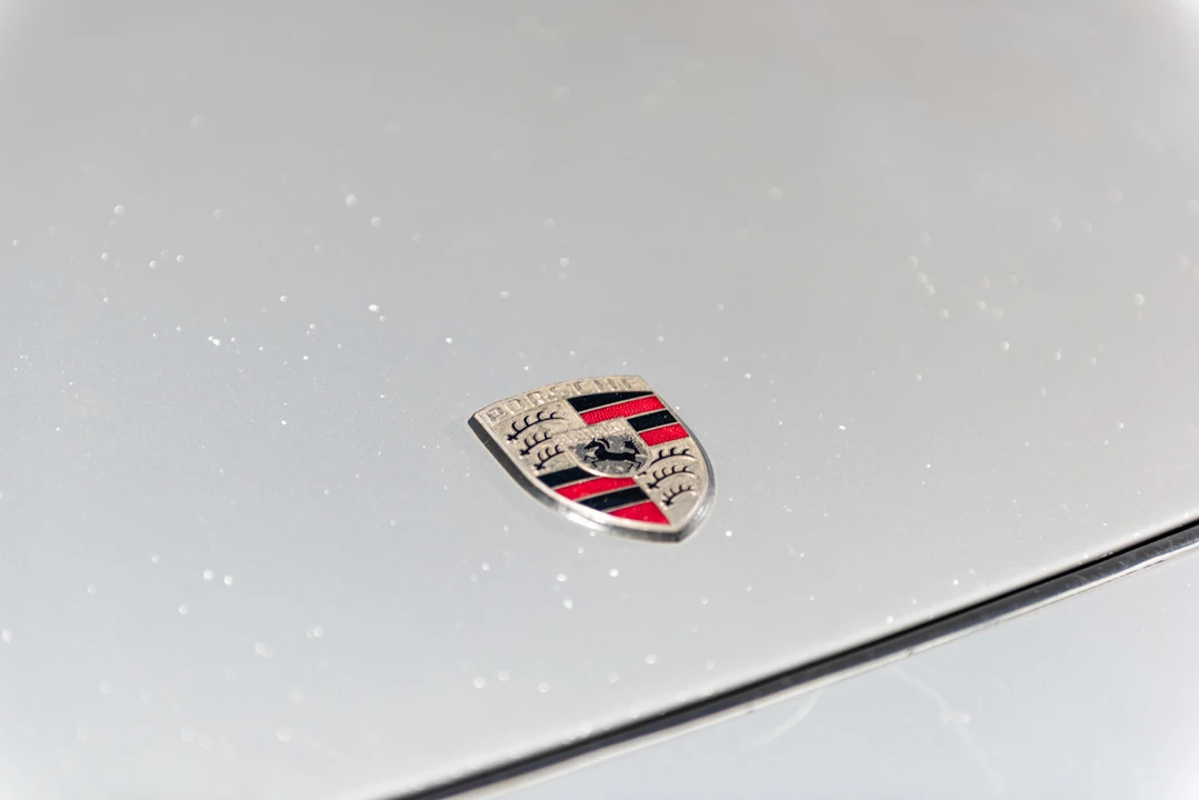 1984 Porsche 928 S - Image 19 of 31