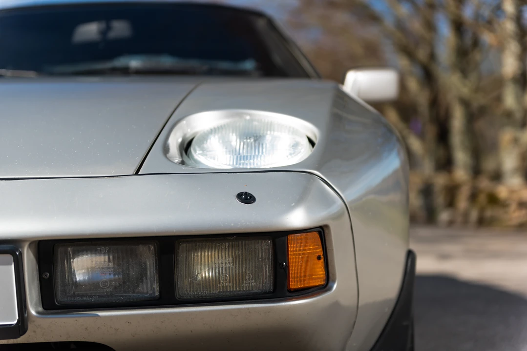 1984 Porsche 928 S - Image 20 of 31