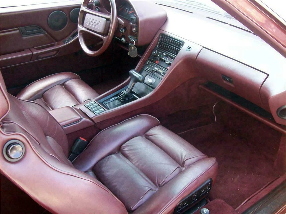 1984 Porsche 928 S - Image 4 of 5
