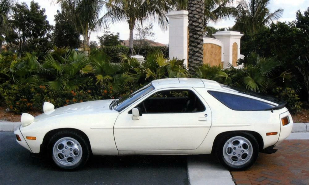 1984 Porsche 928 S - Image 8 of 8
