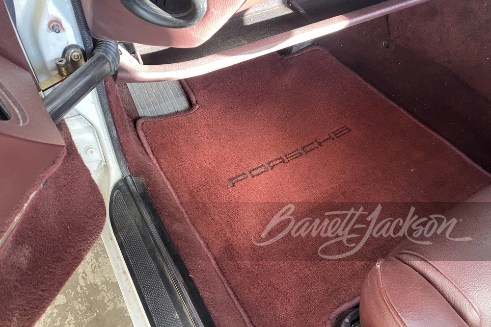 1984 Porsche 928 S - Image 9 of 12