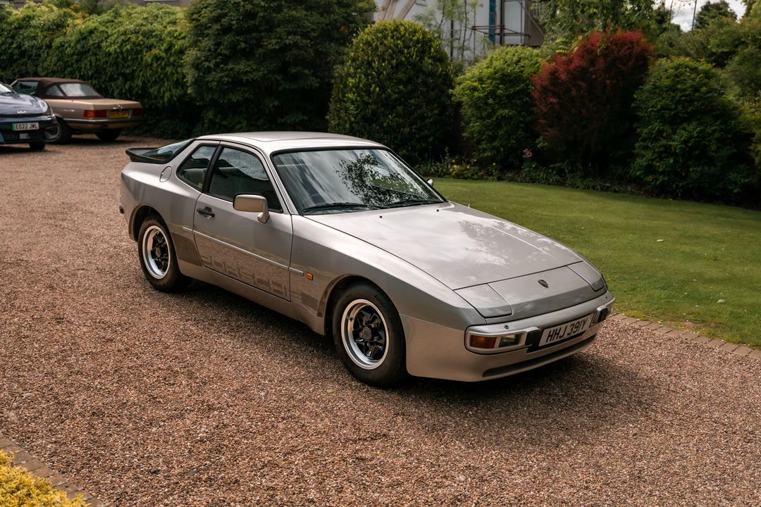 1984 Porsche 944 - Image 11 of 31