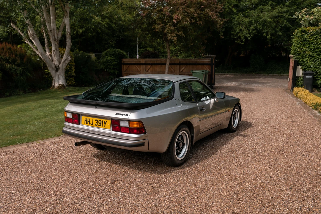 1984 Porsche 944 - Image 12 of 31