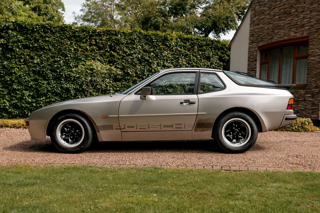 1984 Porsche 944 - Image 8 of 31