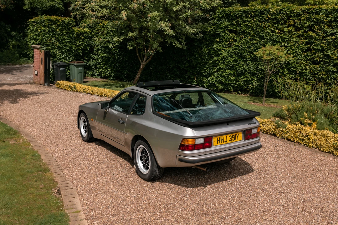 1984 Porsche 944 - Image 7 of 31