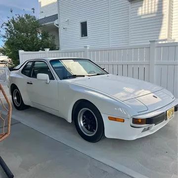 1984 Porsche 944