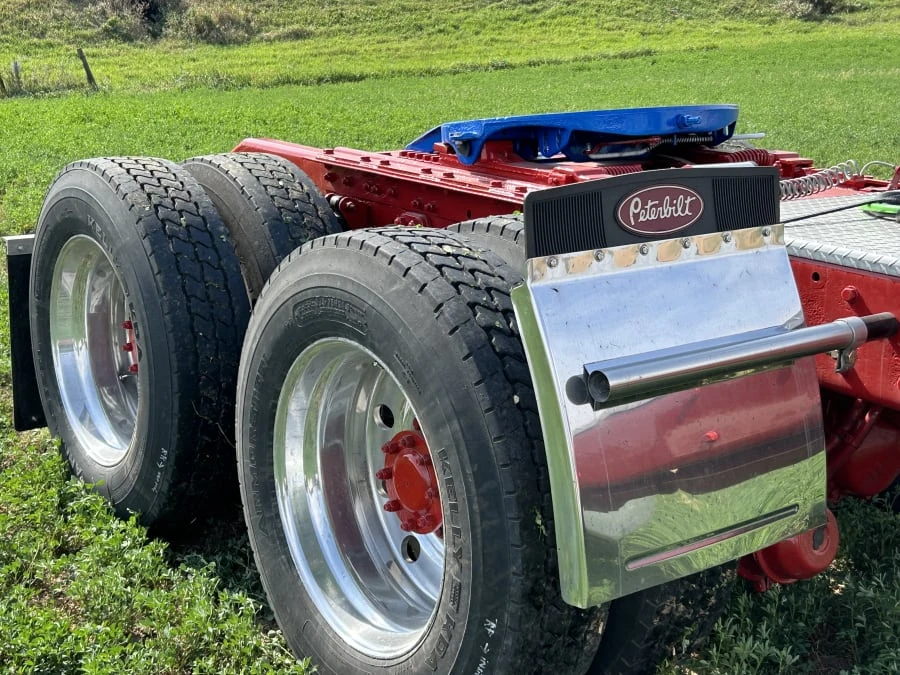 1984 Peterbilt - Image 11 of 11