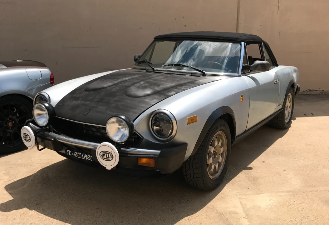 1984 Fiat 124 Sport Spider - Image 10 of 31