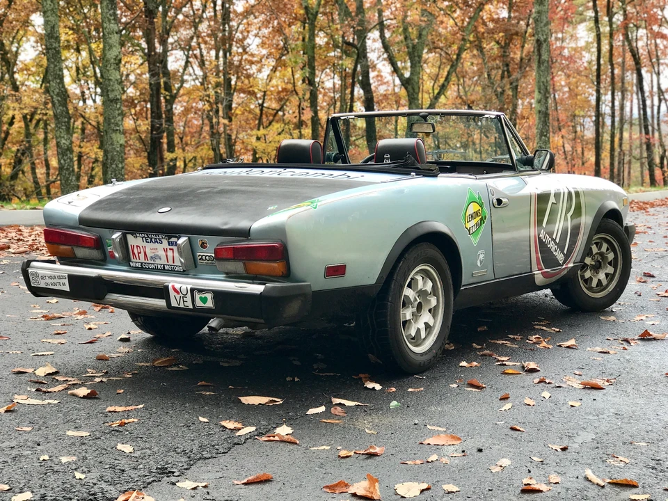 1984 Fiat 124 Sport Spider - Image 4 of 31