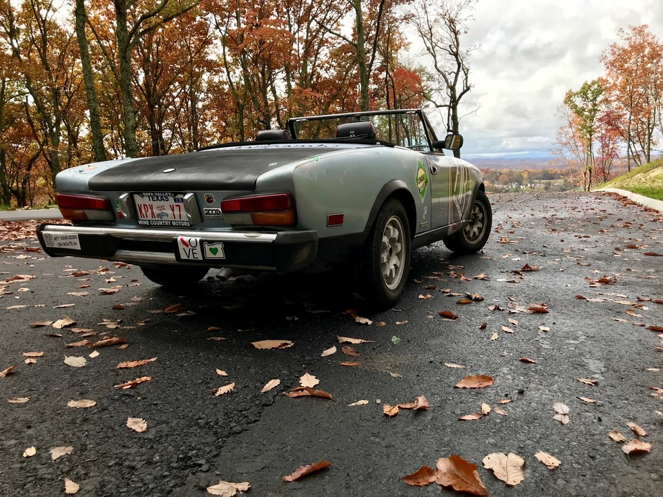 1984 Fiat 124 Sport Spider - Image 5 of 31