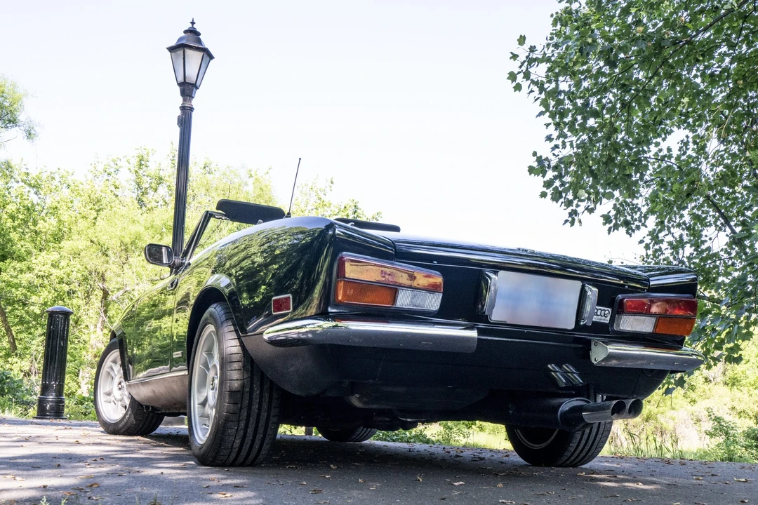 1984 Fiat 124 Sport Spider - Image 18 of 31