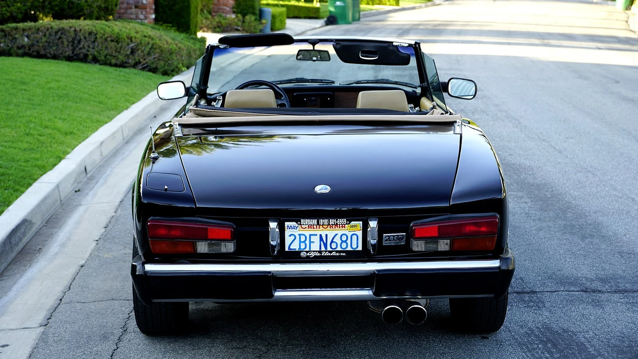 1984 Fiat 124 Sport Spider - Image 30 of 31