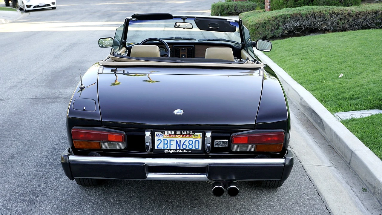 1984 Fiat 124 Sport Spider - Image 31 of 31