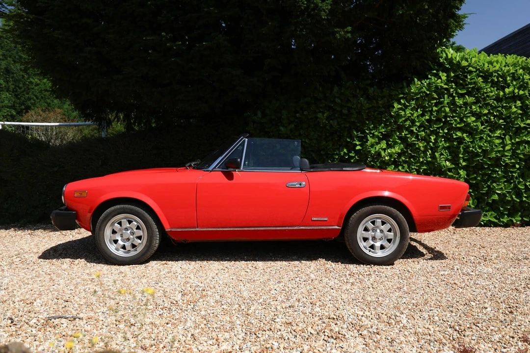 1984 Fiat 124 - Image 7 of 31