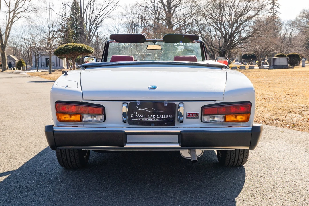 1984 Fiat 124 Sport Spider - Image 9 of 31