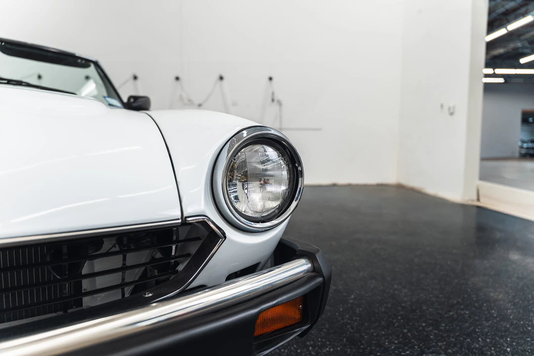 1984 Fiat 124 Sport Spider - Image 18 of 31