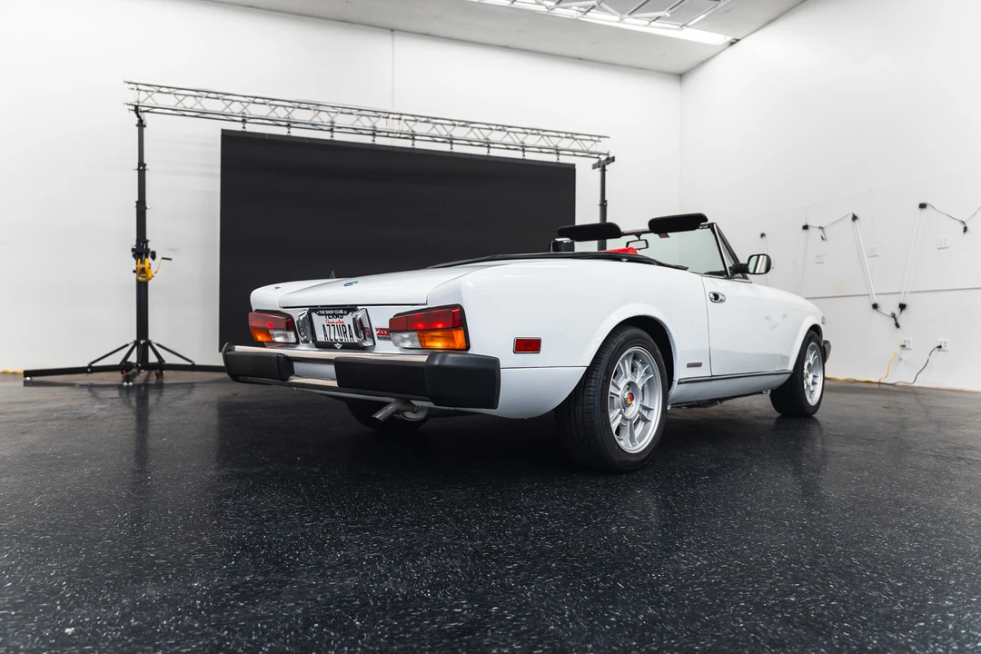 1984 Fiat 124 Sport Spider - Image 11 of 31