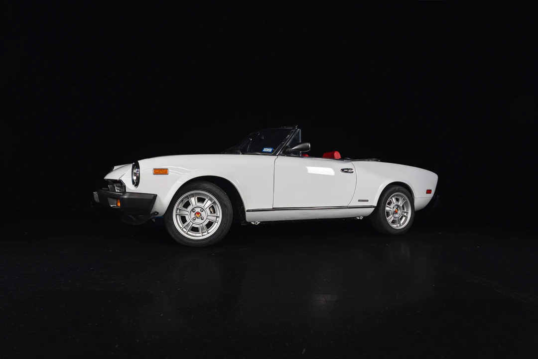 1984 Fiat 124 Sport Spider - Image 2 of 31