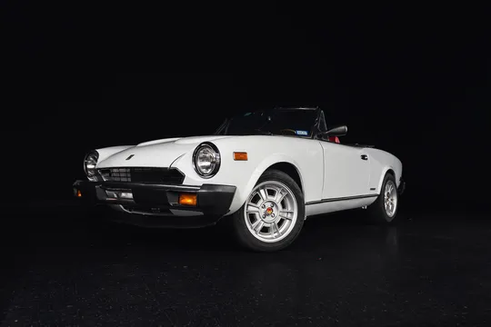 1984 Fiat 124 Spider Pininfarina Spider Azzurra