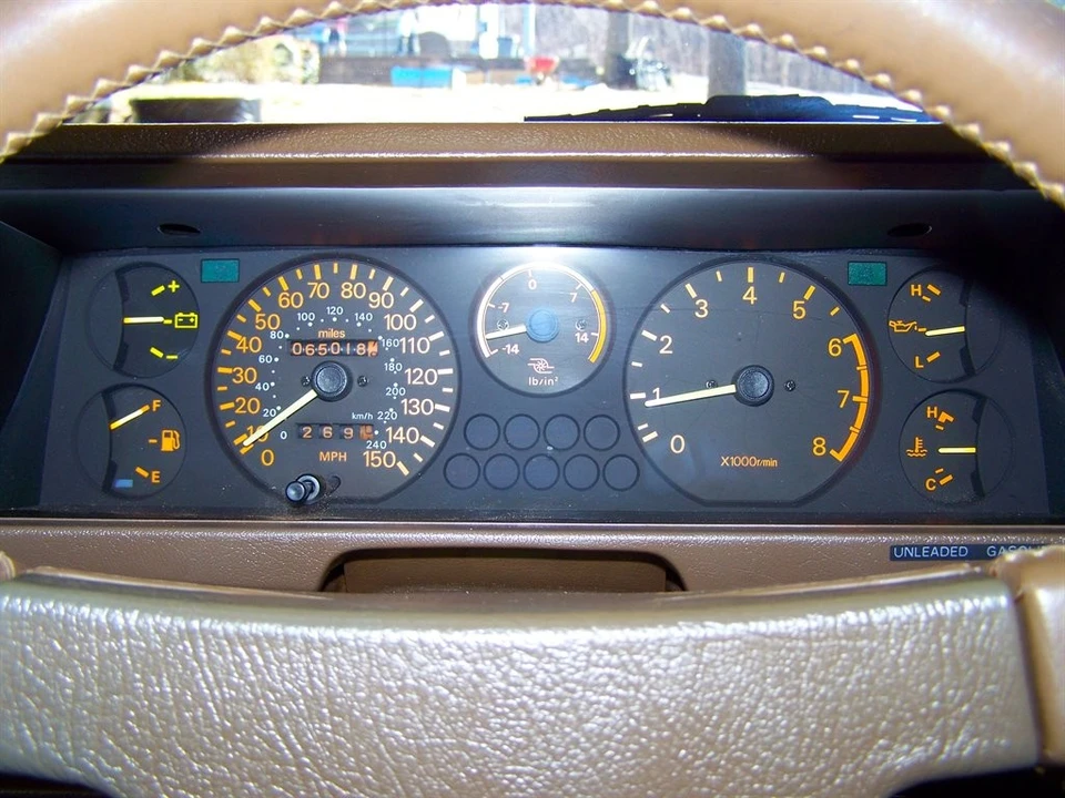 1984 Plymouth - Image 9 of 31