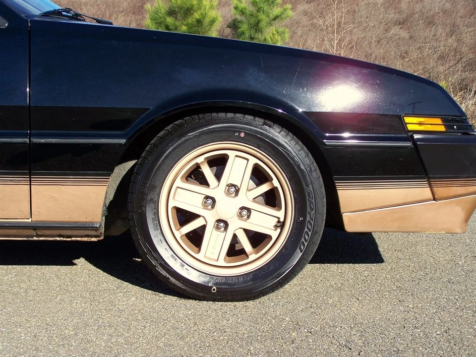 1984 Plymouth - Image 15 of 31