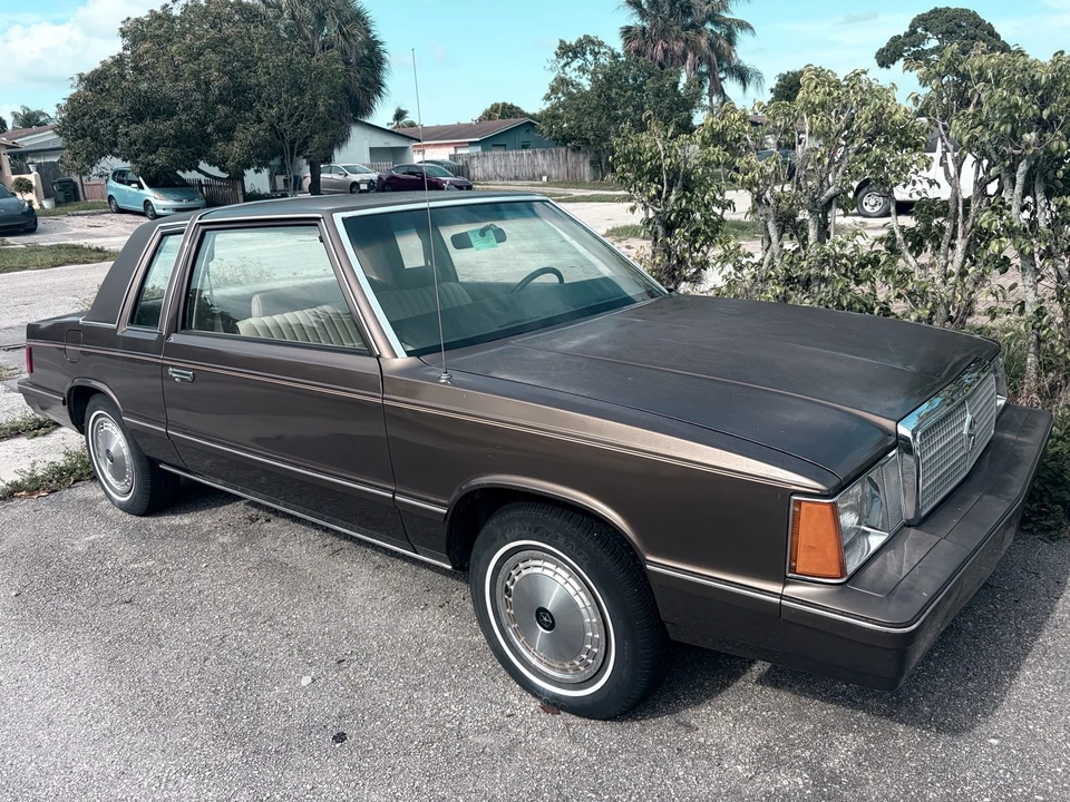 1984 Plymouth - Image 5 of 10