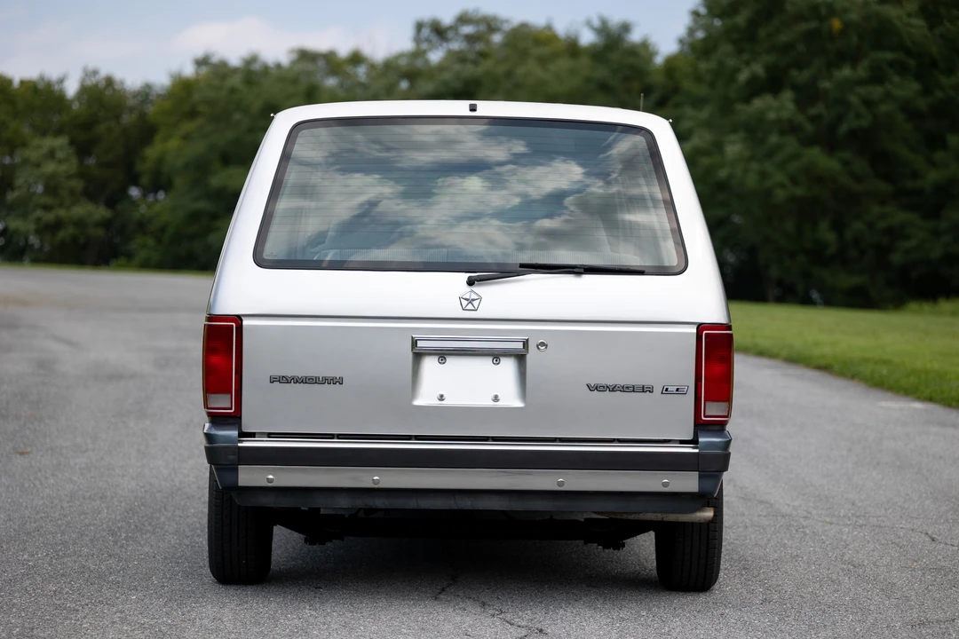 1984 Plymouth Voyager & Grand Voyager - Image 10 of 31