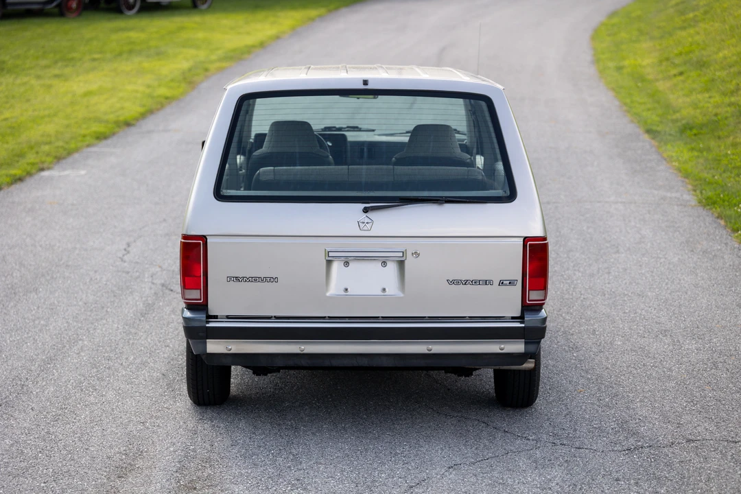 1984 Plymouth Voyager & Grand Voyager - Image 14 of 31