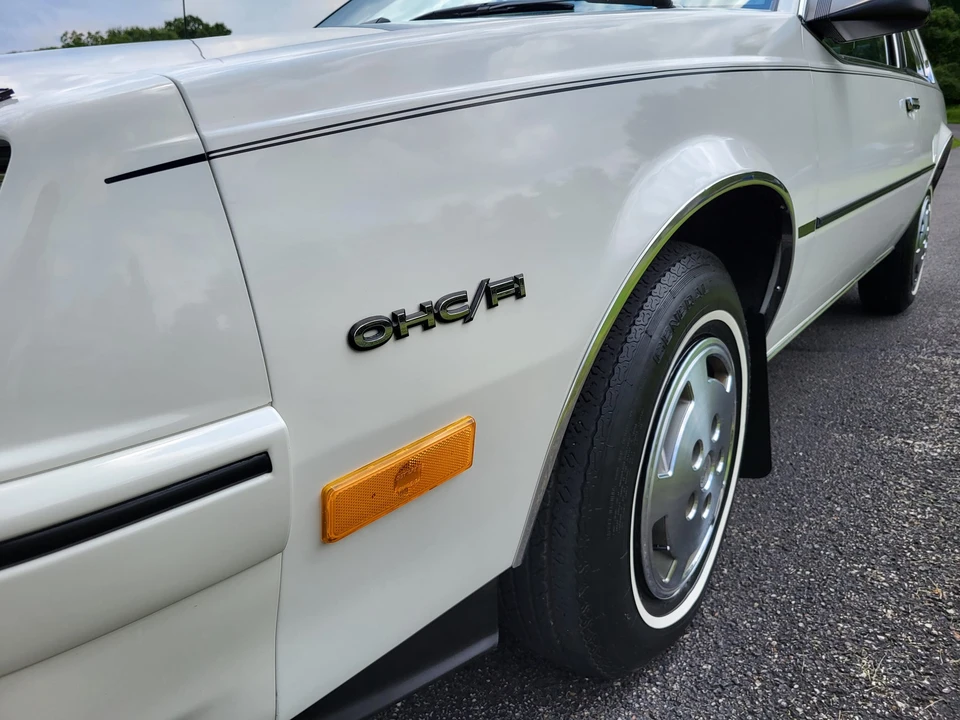 1984 Pontiac Sunbird - Image 24 of 31