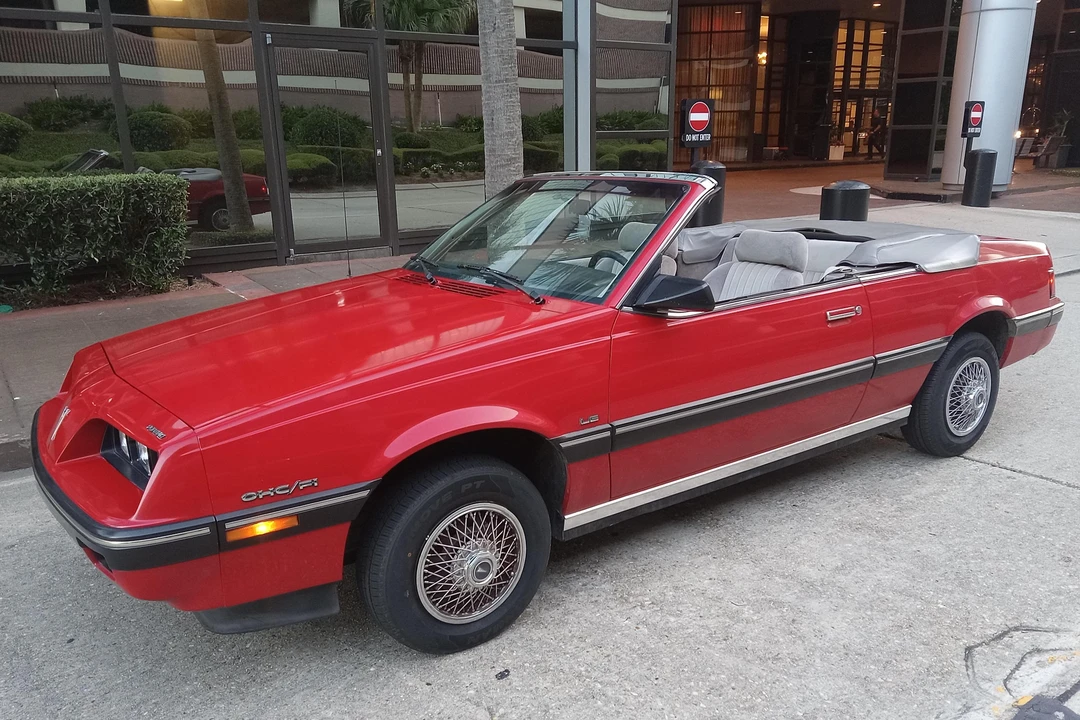 1984 Pontiac Sunbird - Image 13 of 31