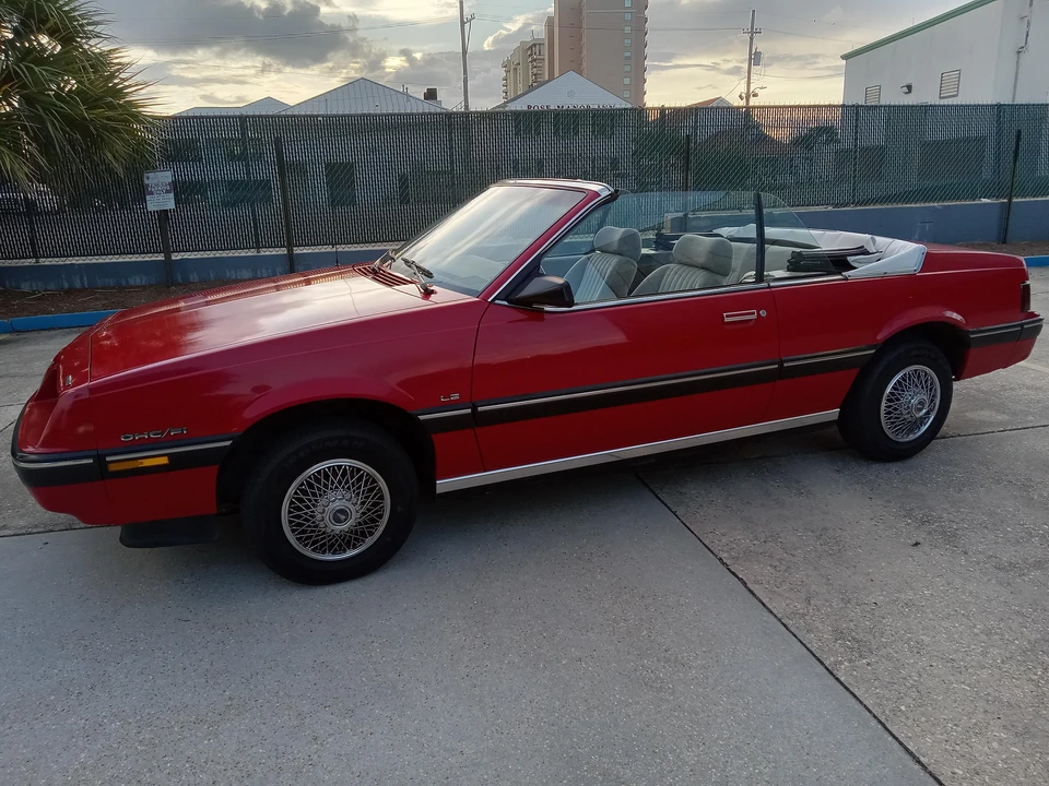 1984 Pontiac Sunbird - Image 14 of 31