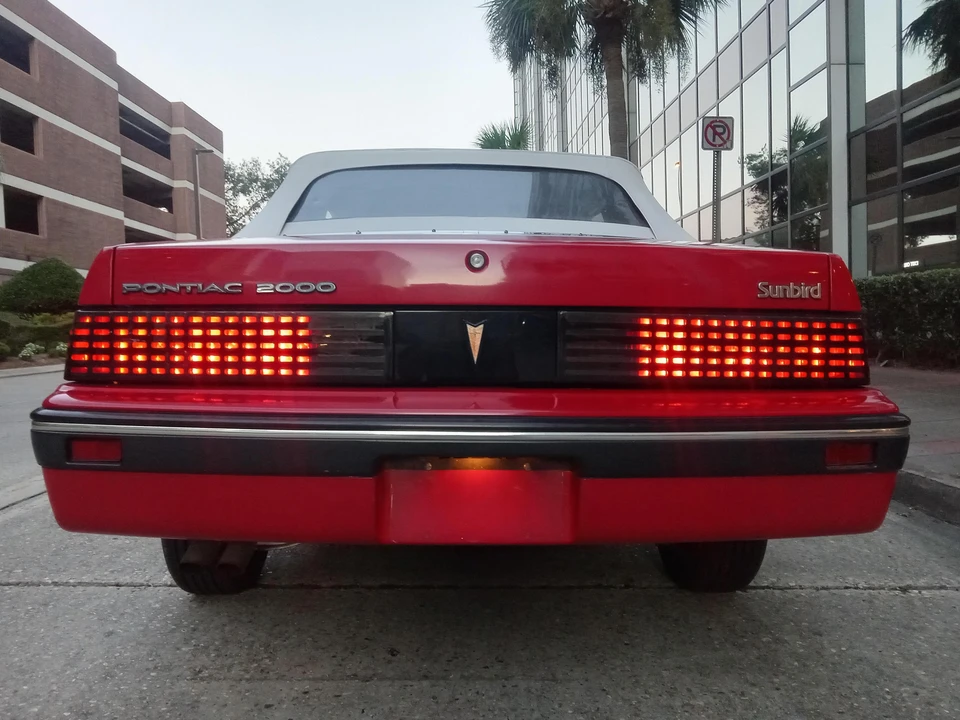 1984 Pontiac Sunbird - Image 5 of 31