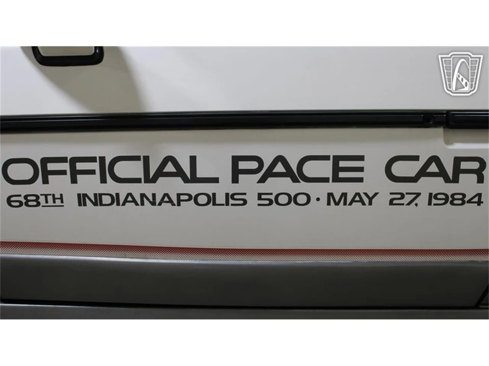 1984 Pontiac Fiero - Image 10 of 31