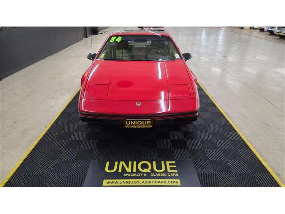 1984 Pontiac Fiero - Image 2 of 31