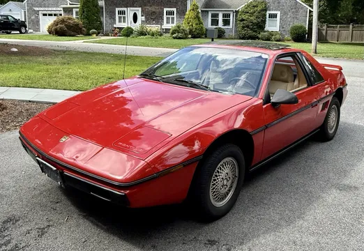 1984 Pontiac Fiero