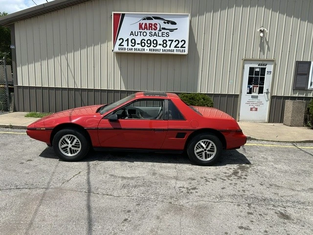 1984 Pontiac Fiero - Image 12 of 12