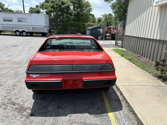 1984 Pontiac Fiero - Image 6 of 12