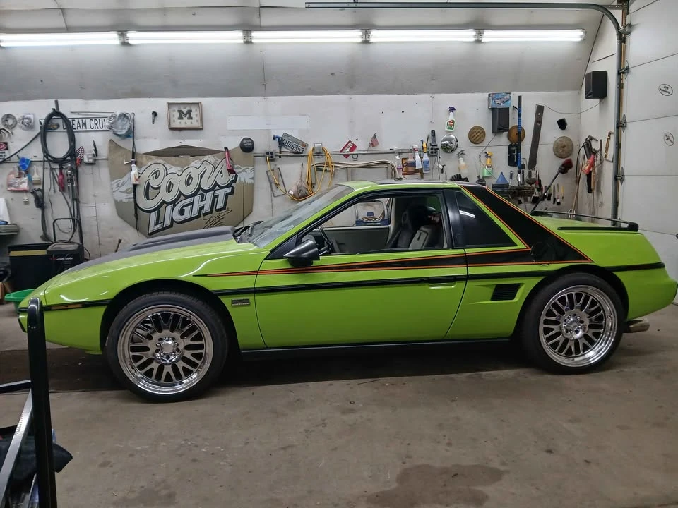 1984 Pontiac Firebird - Image 4 of 7