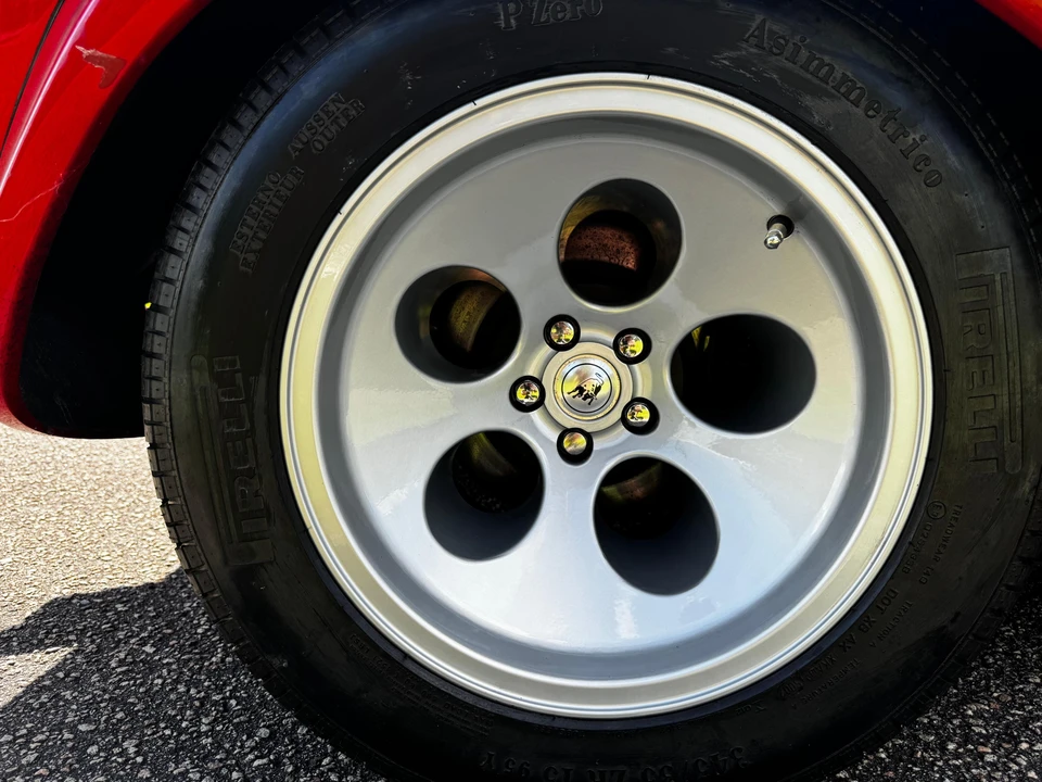 1984 Pontiac Fiero - Image 25 of 31