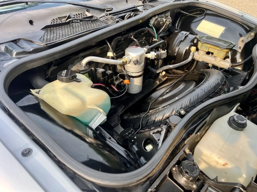1984 Pontiac Fiero - Image 16 of 29