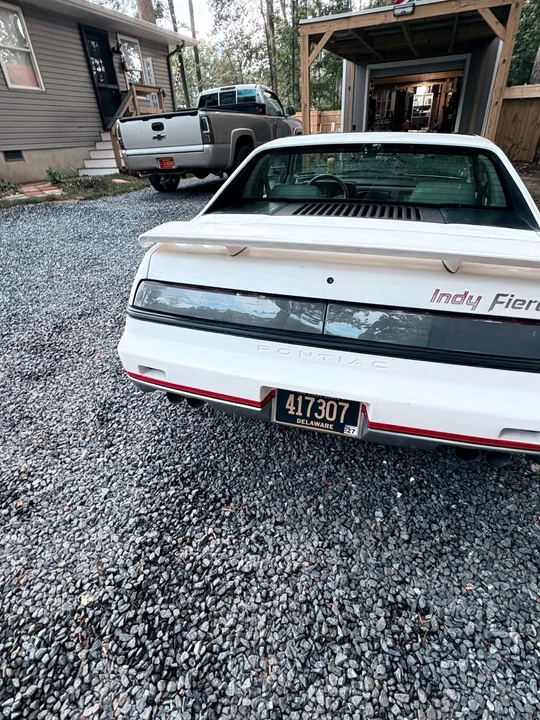 1984 Pontiac Fiero - Image 9 of 31