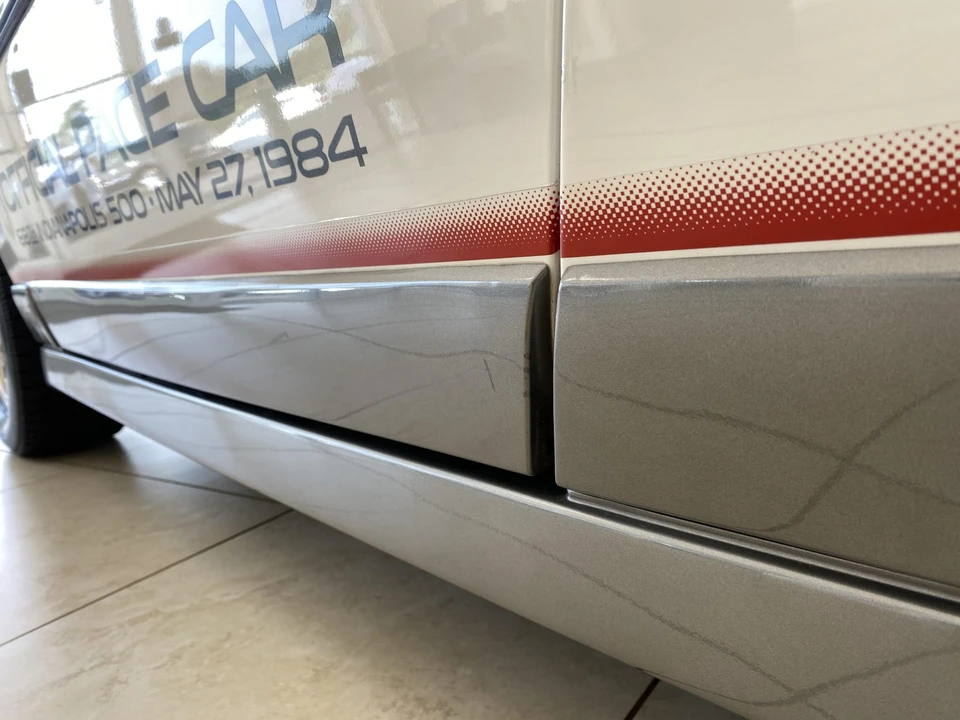 1984 Pontiac Fiero - Image 28 of 31