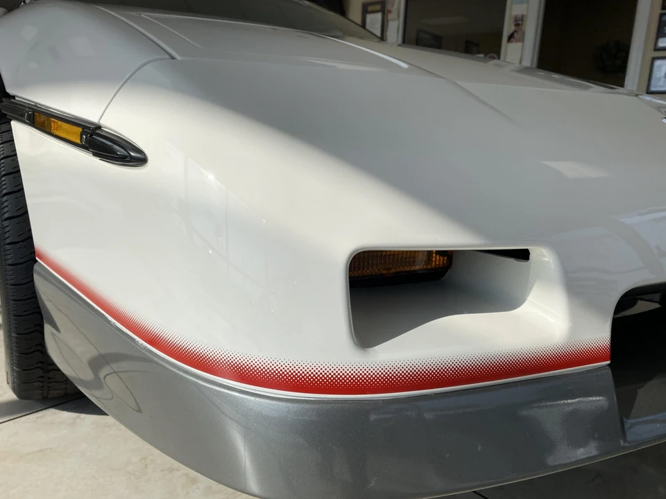 1984 Pontiac Fiero - Image 18 of 31